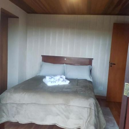 Loft Aconchegante - Vista Para As Montanhas กังโปสดูจอร์เดา ภายนอก รูปภาพ
