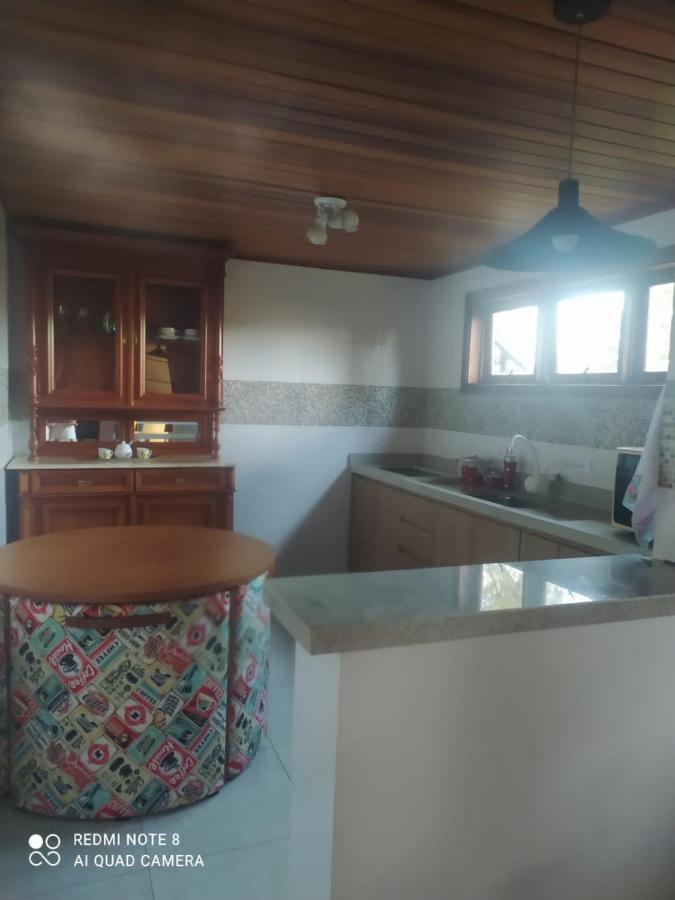 Loft Aconchegante - Vista Para As Montanhas กังโปสดูจอร์เดา ภายนอก รูปภาพ
